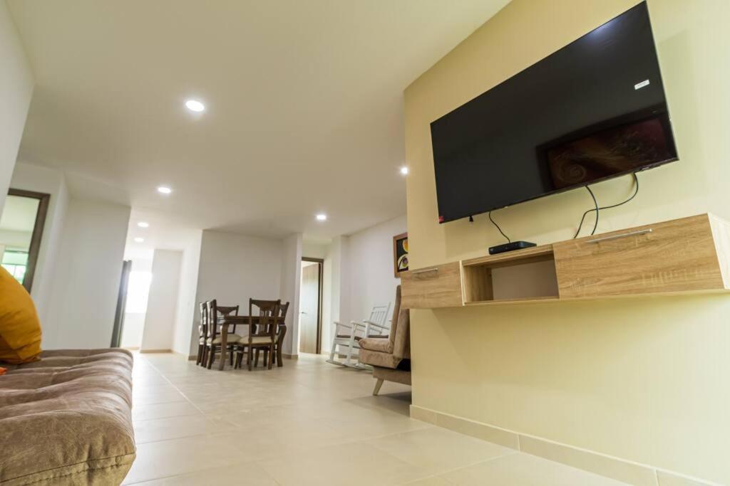 Makadamia Aptos Apartment
